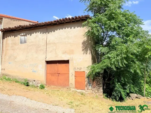 Casa pareada en Mombeltrán