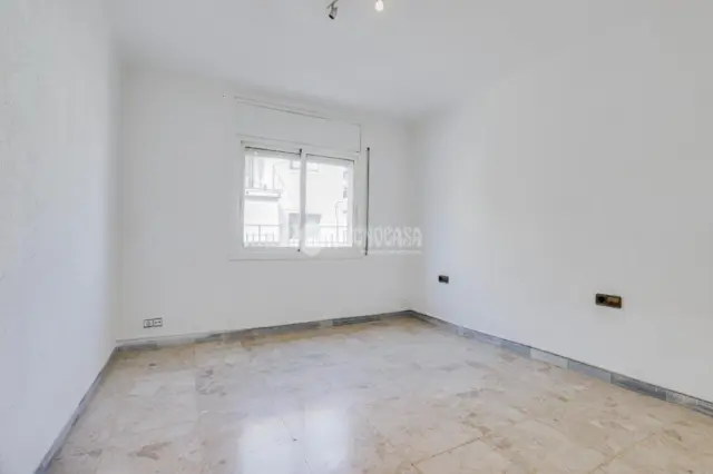 Apartment in Centre photo 18