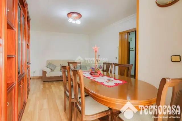 Apartment in El Mas Ratés-La Montserratina-El Ginestar photo 5