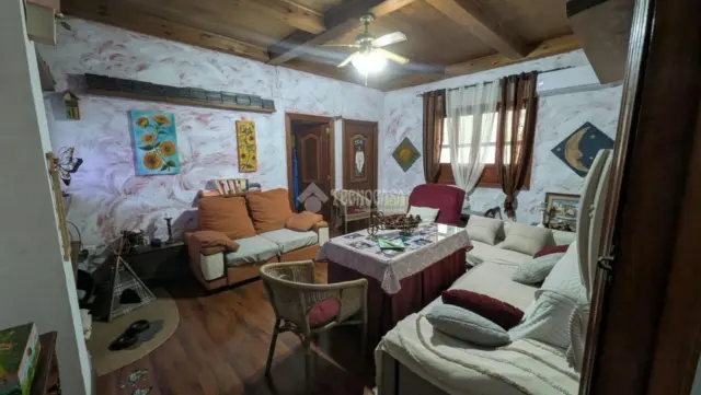Single-family home in La Luisiana