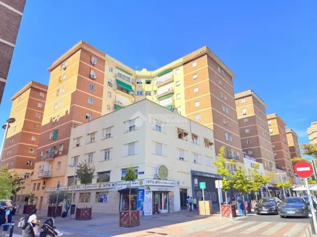 Flat on Calle de Prádena del Rincón photo 4