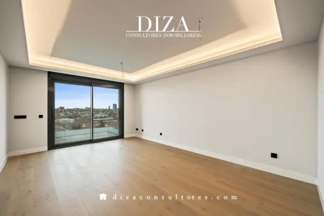 Piso en alquiler en Calle de Mesena - Imagen 33