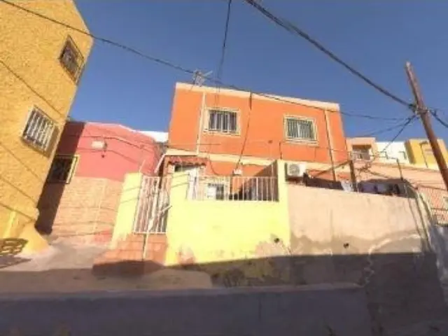 Chalet in La Chanca - Pescadería
