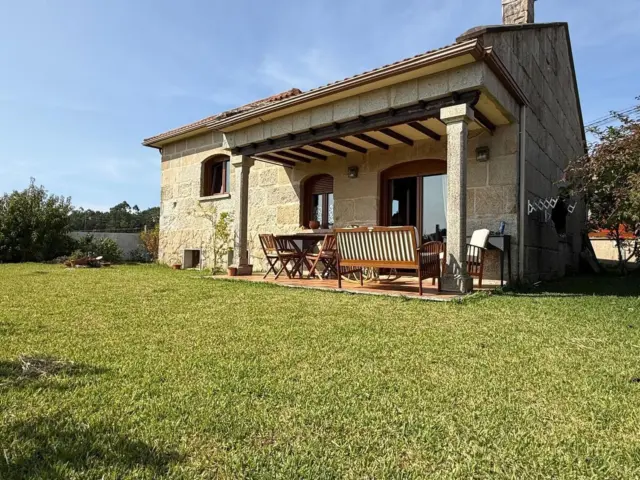 Chalet on Calle Ru Barbeito, No. 34 photo 2