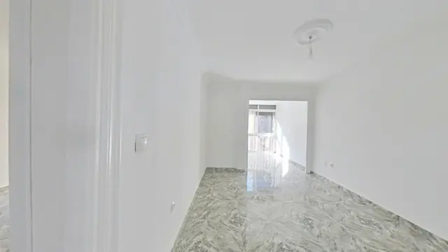 Apartment on Juan XXIII-Rochelambert photo 2