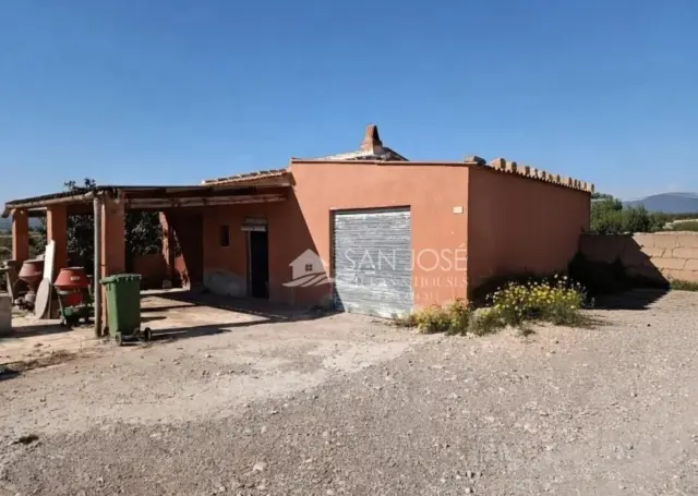 Rustic finca in Horna Baja