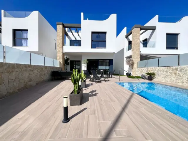 Chalet en La Zenia