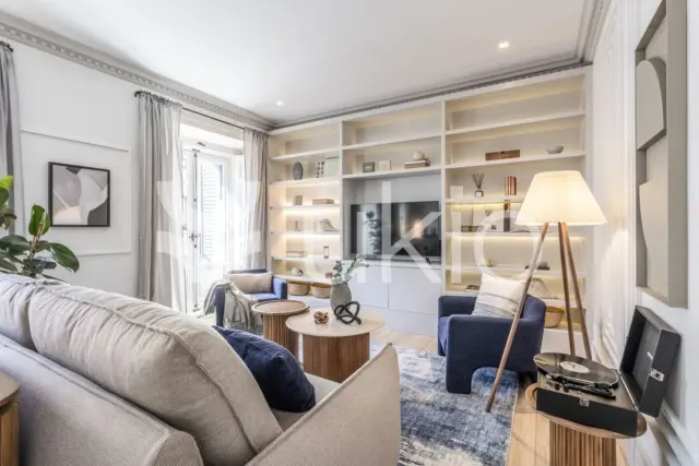 Piso en alquiler en Calle de Augusto Figueroa - Imagen 31