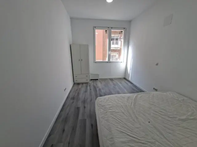 Estudio en alquiler en Calle del Manco de Lepanto - Imagen 7