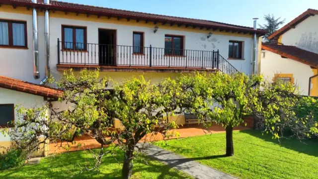 Chalet in Barrio de las Hazas photo 37
