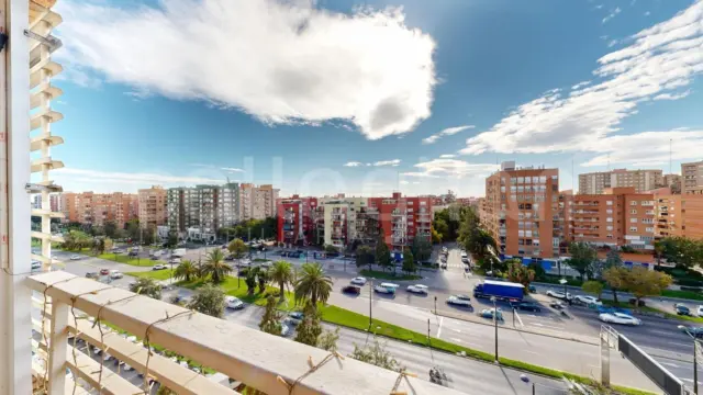 Apartment on Avinguda del Cid photo 2
