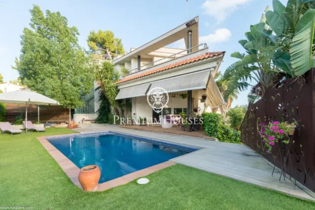 Casa en venta en Urb. 5 Estrelles, Zona de - El Catllar, El Catllar de 600.000 €