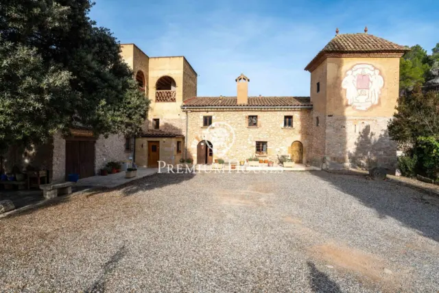 Rustic Finca in Prenafeta