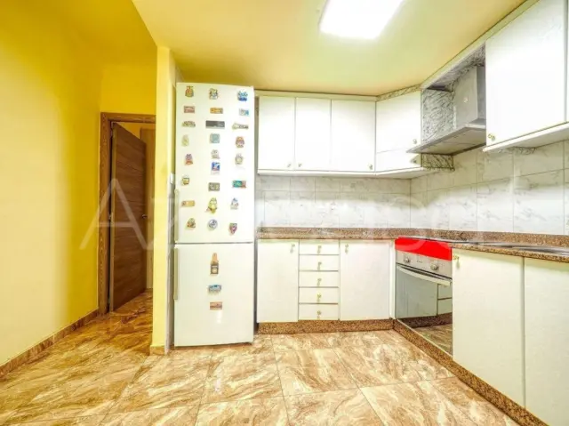 Flat on Calle del Ingeniero Sanchiz Pujalte photo 18