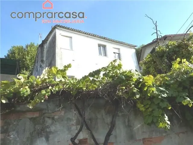 Casa en venta en Estación- Arrigada, Cambre (Santa Maria) de 95.000 €