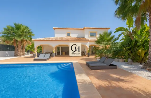 Chalet en Las Laderas