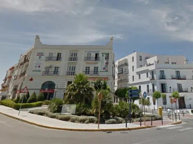 Oficina en venta en Alameda del Rio, Núcleo Urbano-Urbanizaciones (Chiclana de la Frontera) de 33.000 €
