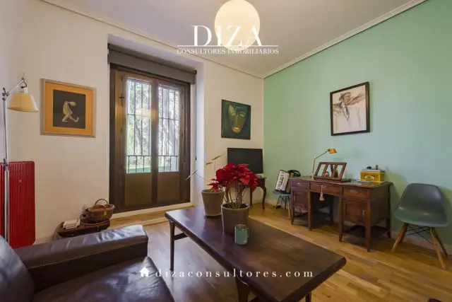 Apartment in Plaza de Oriente photo 4