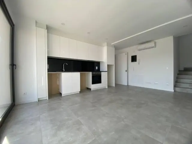 Duplex in Carrer de la Punta del Llevant photo 4
