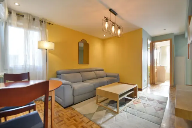 Piso en alquiler en Calle de Juan de Urbieta, cerca de Calle Valderribas - Imagen 36