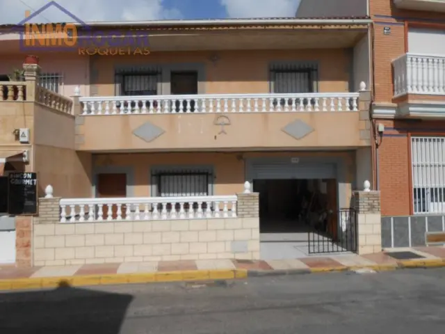 Dúplex en venda a Calle de Romanilla, a prop de Calle de América, La Romanilla-El Puerto (Districte Núcleo Urbano. Roquetas de Mar) de 189.000 €