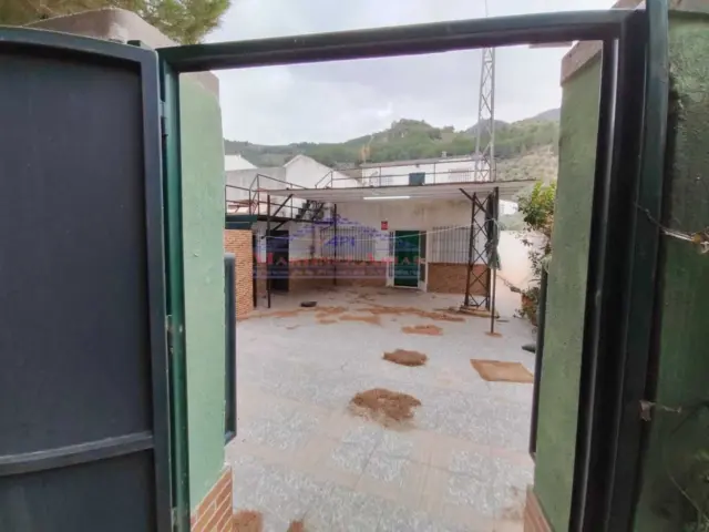 Rustic Finca in La Cerradura