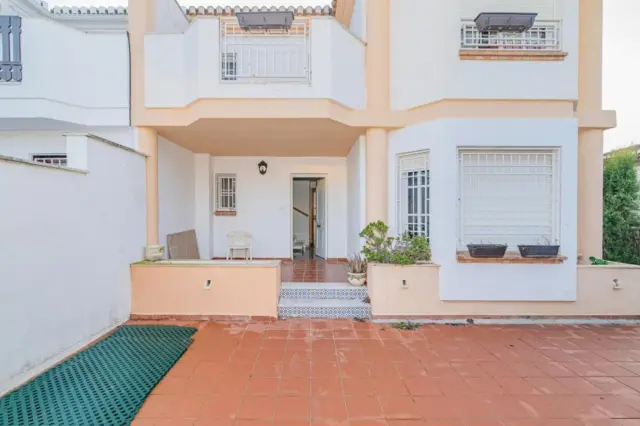 Chalet on Calle de las Hayas photo 3