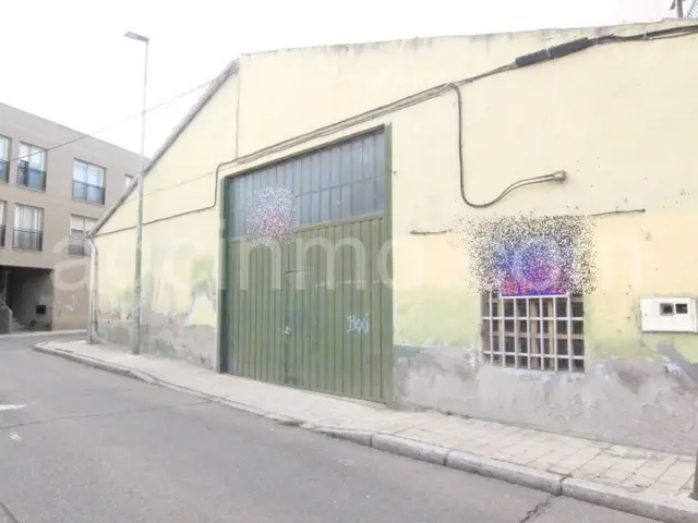 Nau industrial en venda a Calle del Incienso, 5, Belén-Pilarica (Valladolid Capital) de 130.000 €