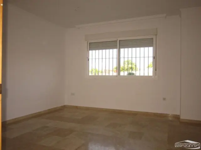 Apartment on Avenida de Luis Alberto de Cuenca, 70 photo 10