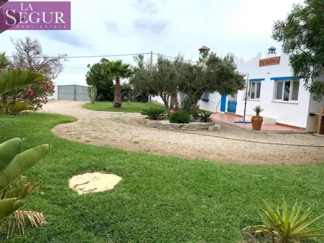 Rustic Finca in El Botero