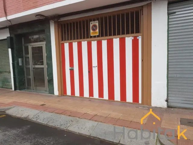 Garage for sale in Calle Jacinto Benavente, Bagatza-Beurko-Desertu (Barakaldo) of 35.000 €