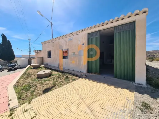House in Taberno