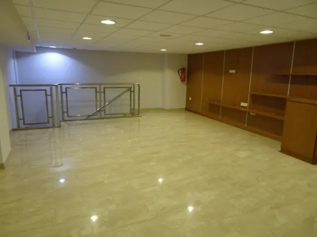 Commercial premises for sale in Centro, Casco Antiguo (District Núcleo Urbano. Cartagena) of 390.000 €