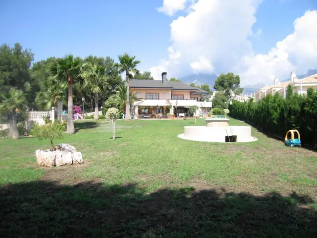 Chalet en La Nucia