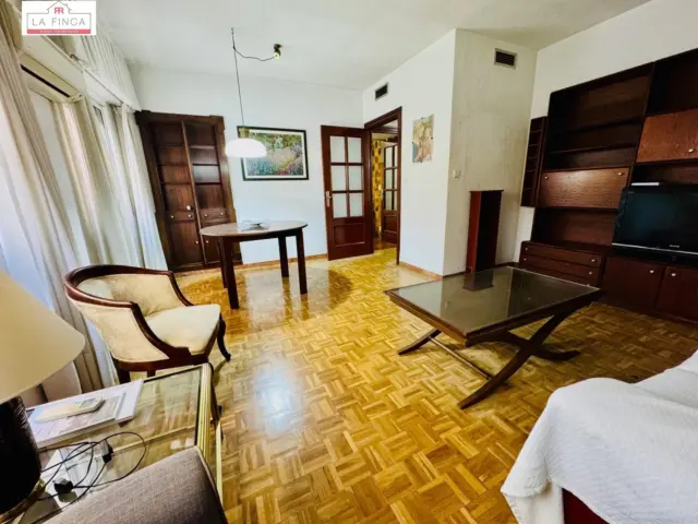 Apartment in El Ejido-La Merced-La Victoria photo 8