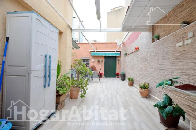 Flat on Jaime Segarra Street photo 15
