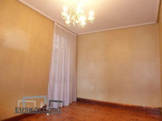 Apartment in Ensanche photo 23