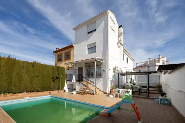 Casa pareada en calle de las Mimbres