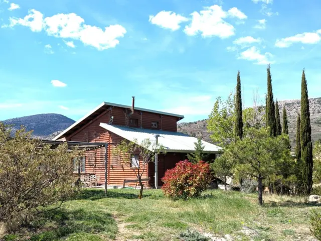 Rustic finca on Mazajarán Street