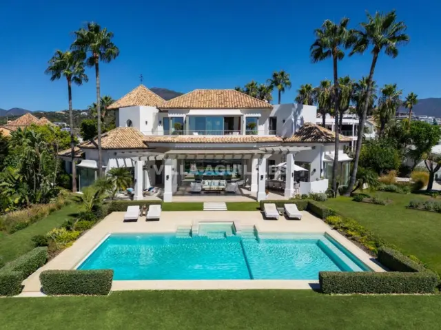 Chalet en La Quinta photo 3