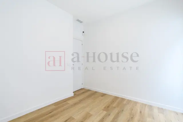 Apartment on Carrer de la Creu dels Molers photo 17
