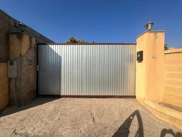 Casa en calle Peri-0Tr-01 761, nº 68