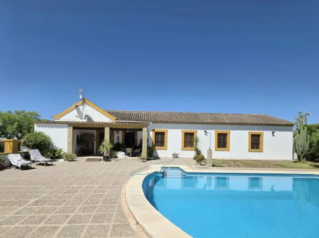 Rustic Finca in Seville