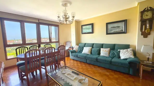 Piso en Avenida de Camilo Alonso Vega, 52