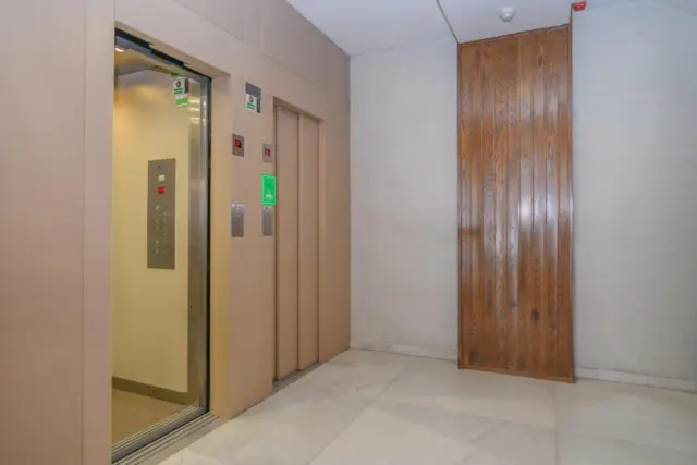 Apartment on Via Augusta photo 40