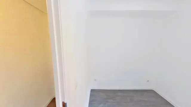 Apartment in San Diego photo 13