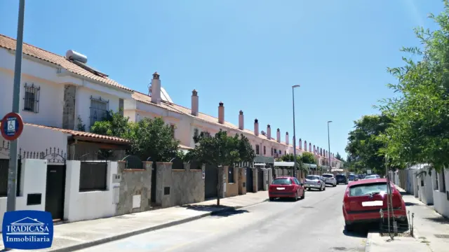 Terraced house in La Marquesa photo 5