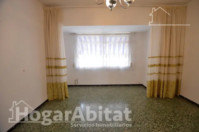 Flat on Pi y Margall Street photo 6