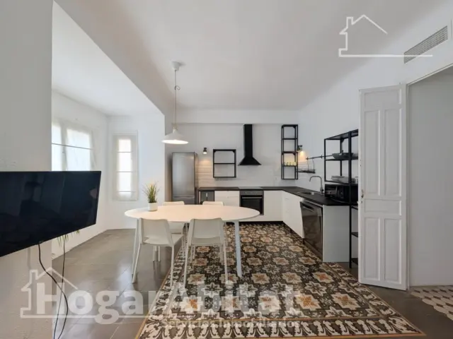Apartment on Maestro Marqués Street photo 3