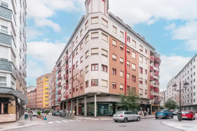Flat on Calle Ramón Clavería, 36 photo 30